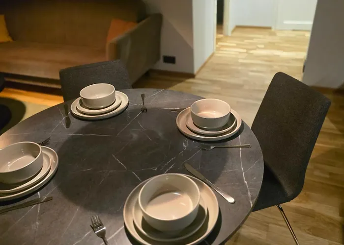 Raatuse Street With Parking 아파트